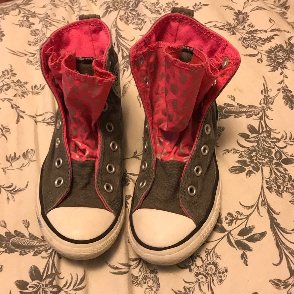 Used high top converse girls size 12